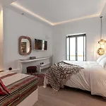 Bohemian Luxury Boutique Hotel, Adults Only נאוסה
