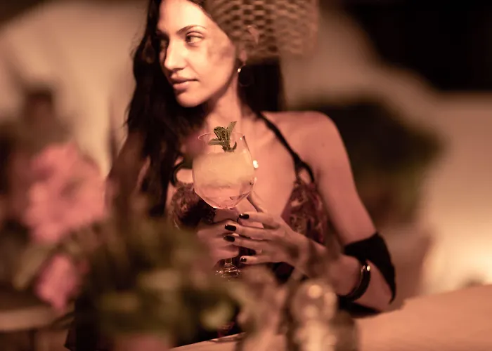 Bohemian Luxury Boutique Hotel, Adults Only 4* Naousa