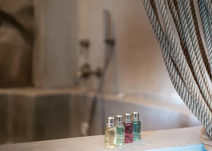 Bohemian Luxury Boutique Hotel, Adults Only 4* Naousa