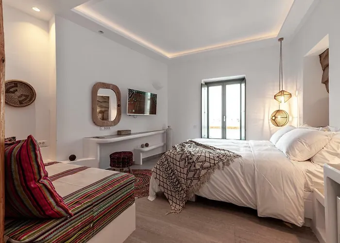 Bohemian Luxury Boutique Hotel, Adults Only Naousa